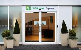 Holiday Inn Express Wakefield By Ihg